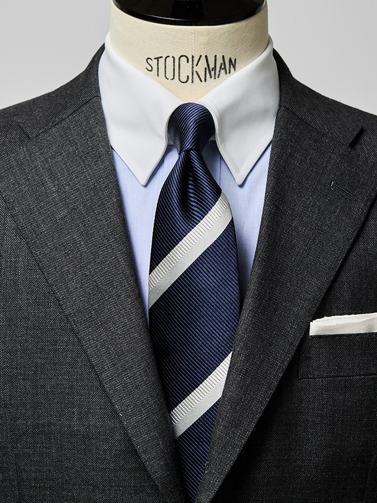 Azabu Tailor 25th Stripe Tie｜ネイビー