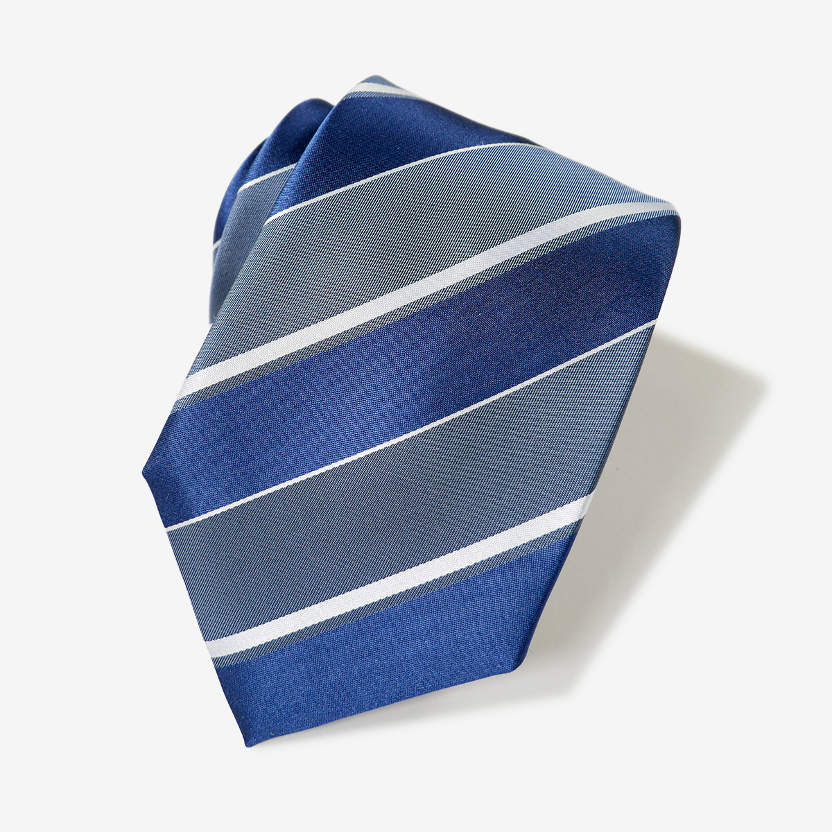 【新品】Zegna サックスブルー　ストライプ　ネクタイ　シルク　イタリア製 シルク ネクタイ ストライプ｜グレー・ブルー｜オーダースーツ